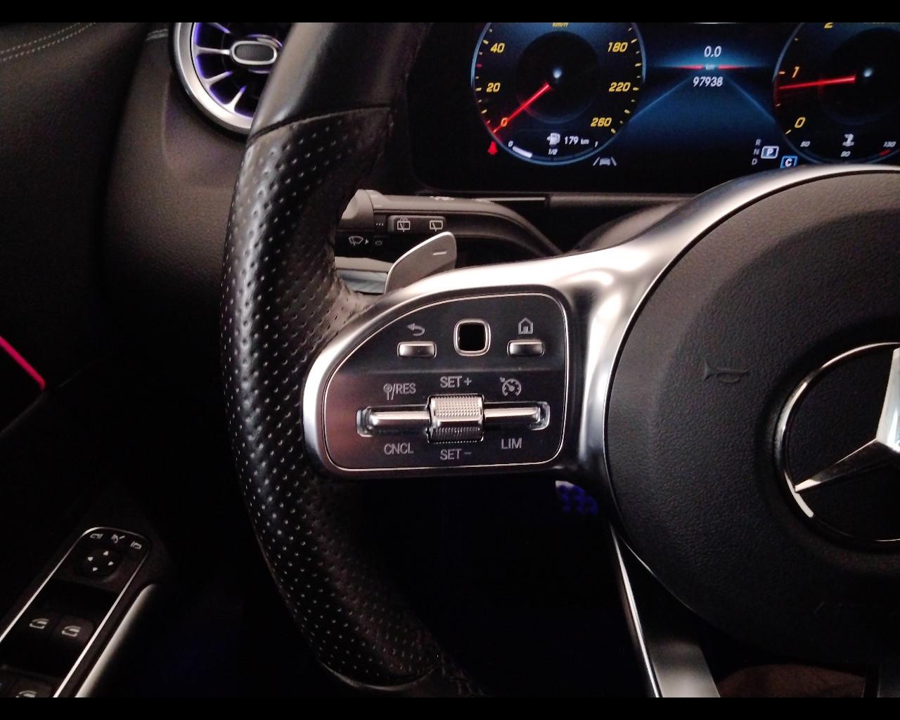 Mercedes-Benz GLA-H247 2020 - GLA 200 d Premium auto