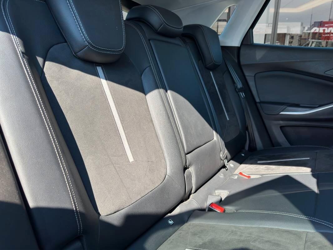 Opel Grandland 1.6 phev GSe awd 300cv AUTOMATICA E TELECAM