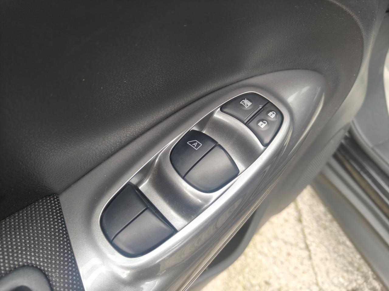 Nissan Juke 1.5 dCi Tekna STRA FULL