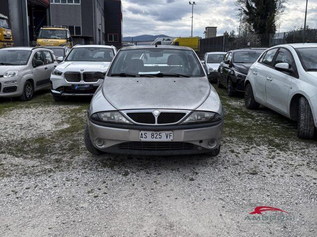 LANCIA Y cat LS - PER OPERATORI DEL SETTORE