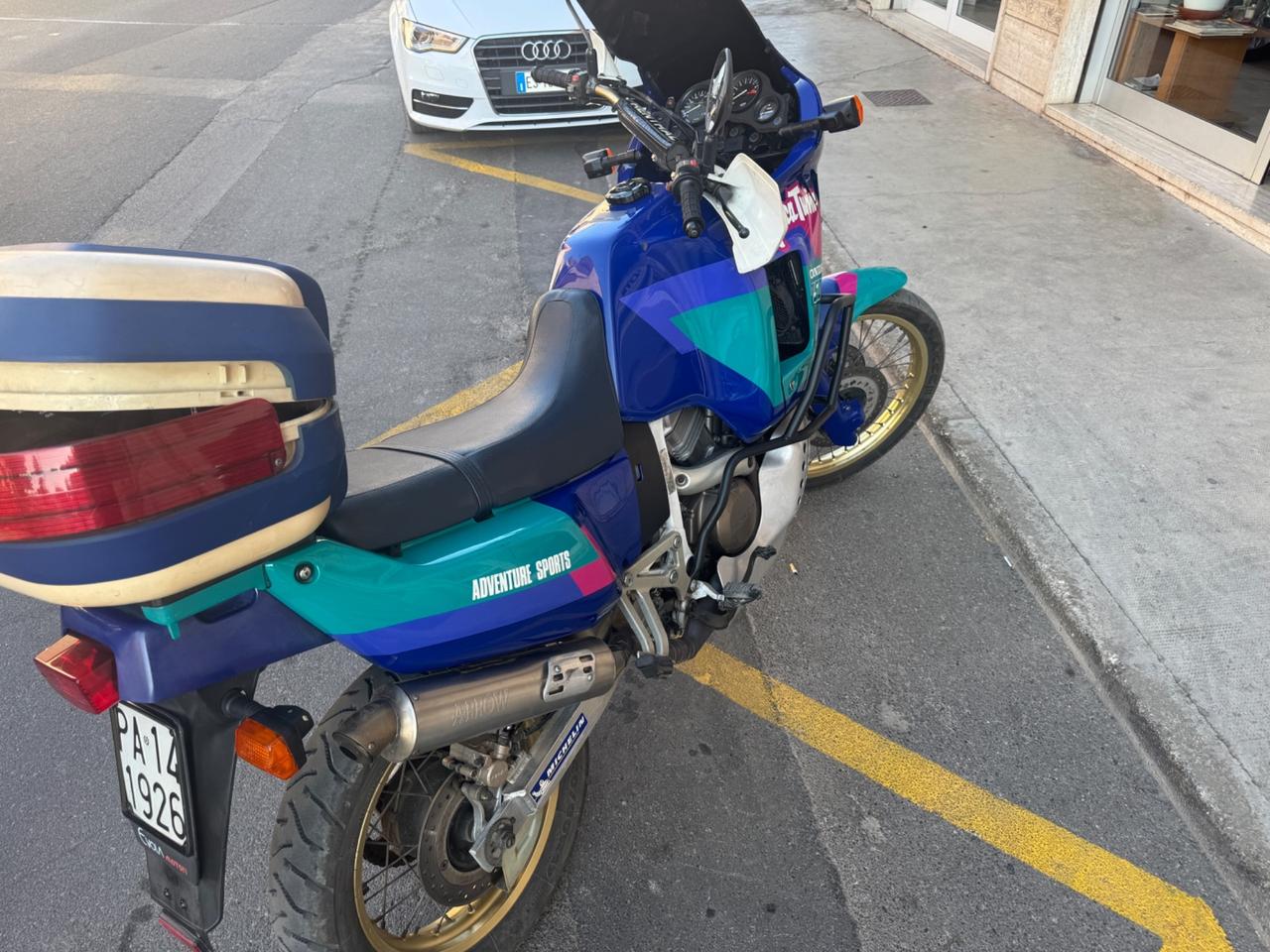 Honda Africa Twin 750 ADVENTURE SPORT