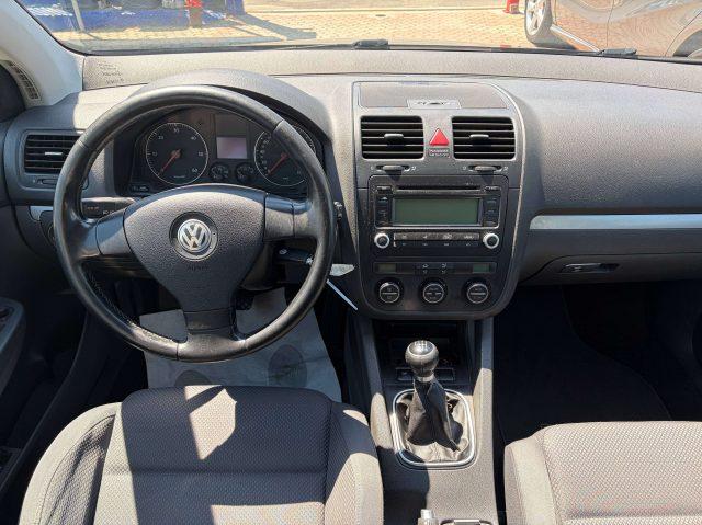 VOLKSWAGEN Golf Golf V 5p 1.9 tdi Sportline