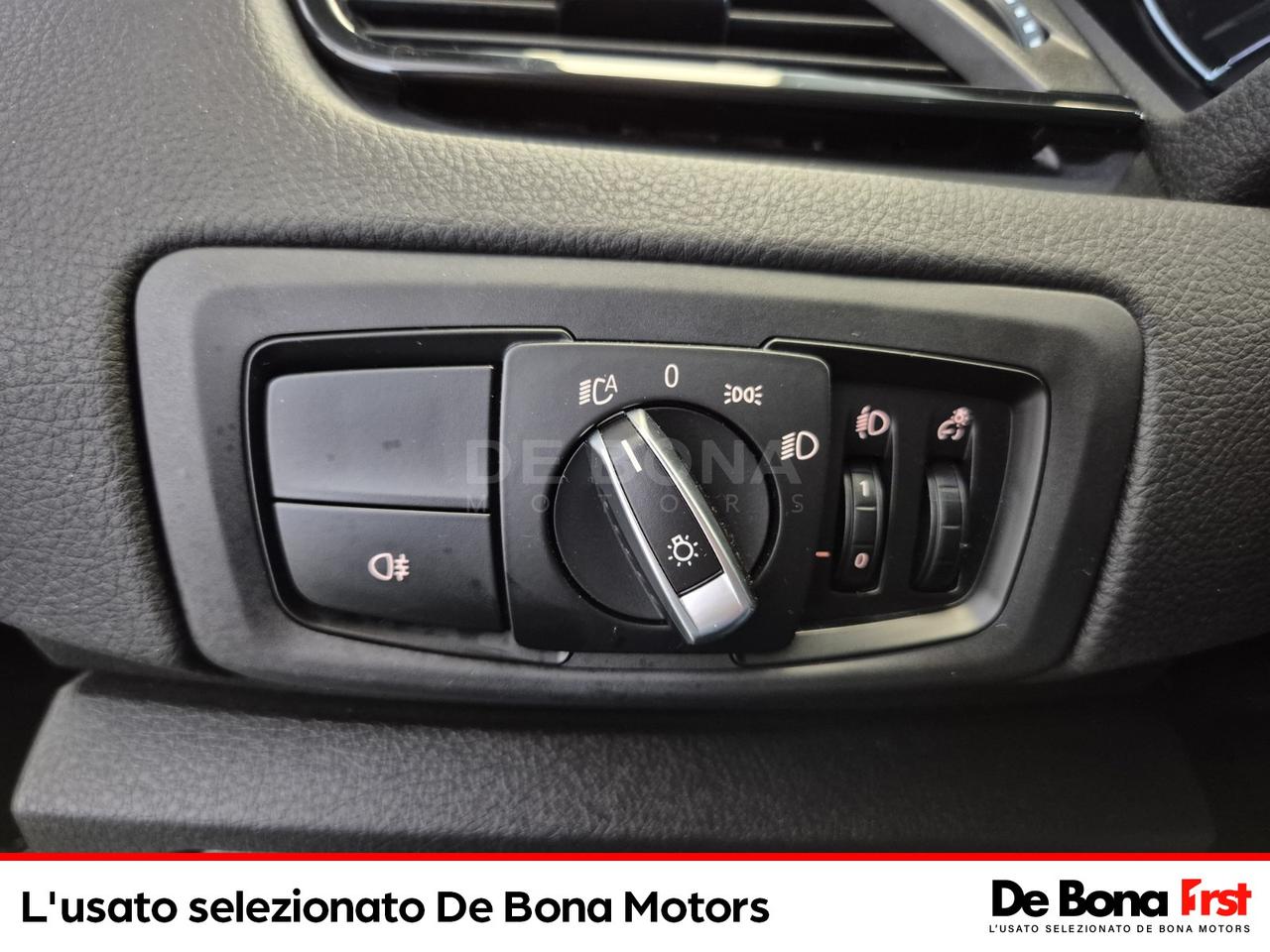 BMW Serie 2 218d active tourer business auto my20