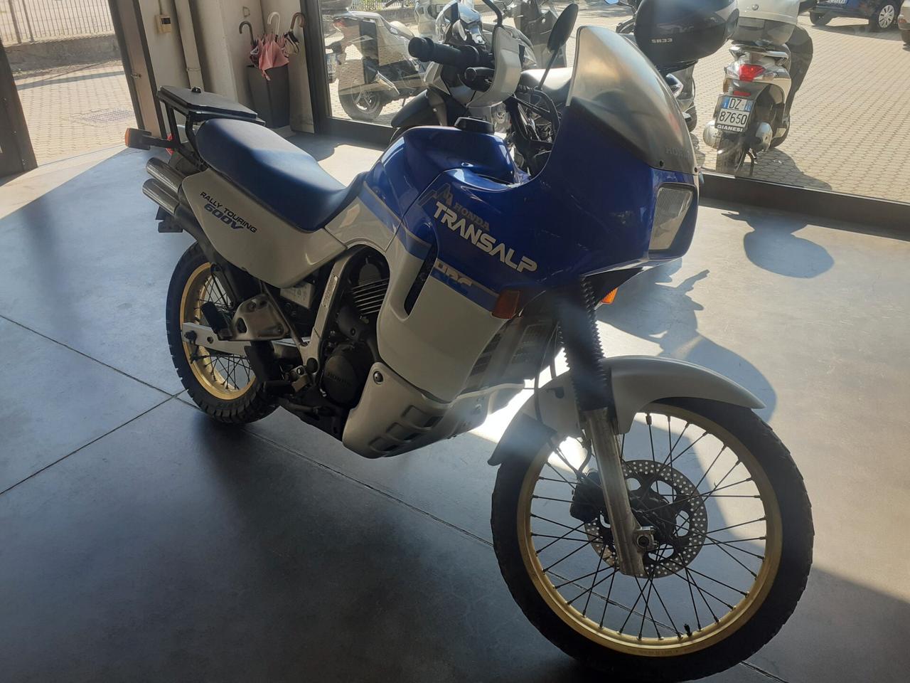 Honda Transalp 600