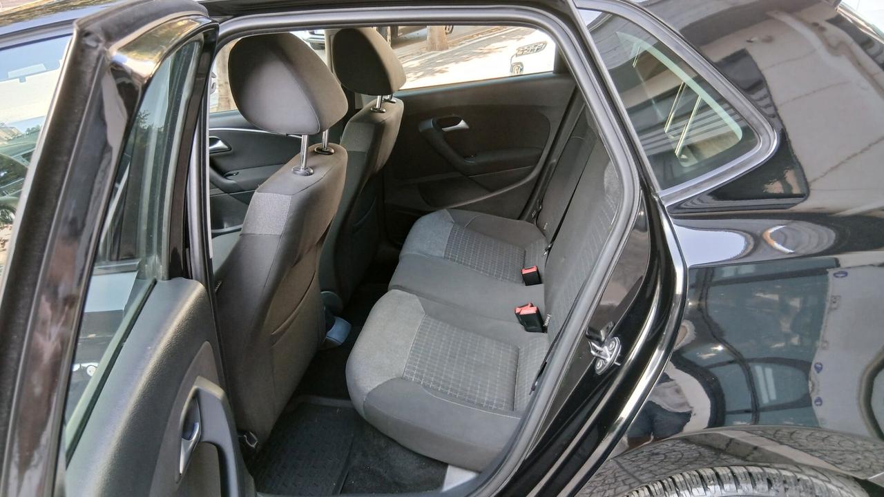 Volkswagen POLO 1.4 TDI PARI AL NUOVO