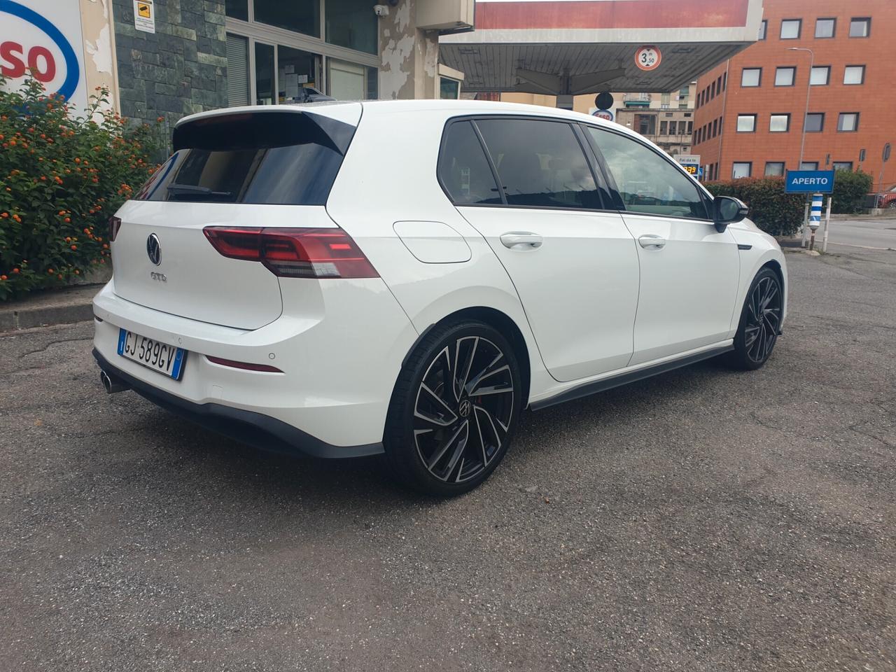Volkswagen Golf 2.0 TDI GTD DSG