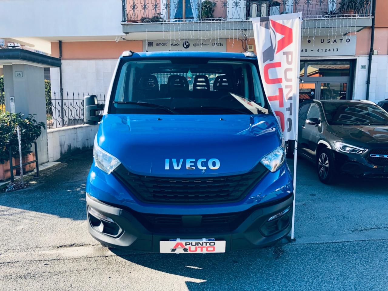 IVECO DAILY RIBALTABILE DOPPIA CABINA 7 POSTI