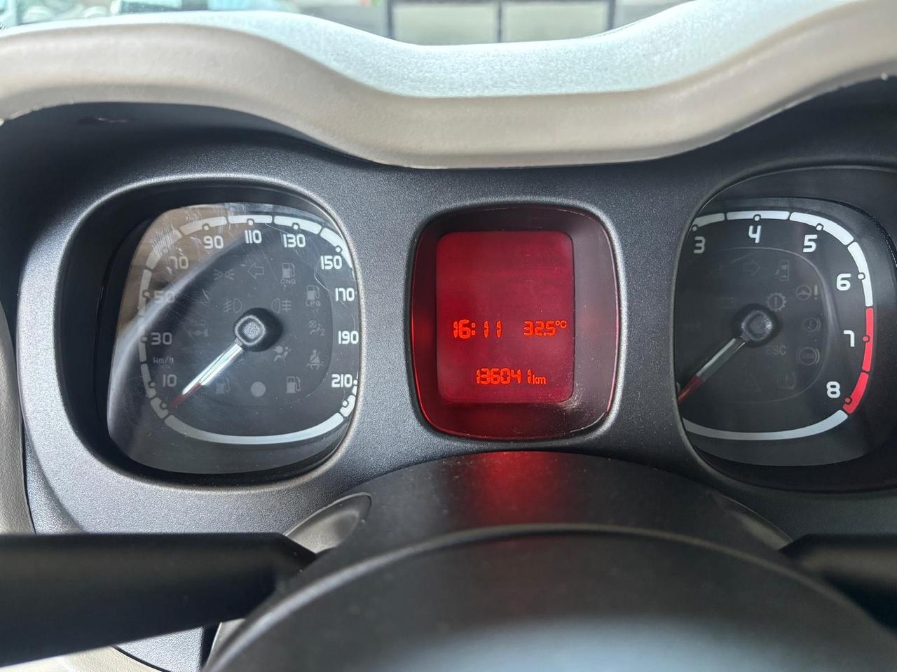 Fiat Panda 0.9 TwinAir Turbo Natural Power Lounge