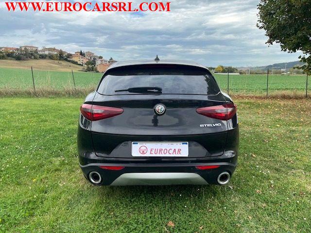 ALFA ROMEO Stelvio 2.2 Turbodiesel 180 CV AT8 RWD Executive