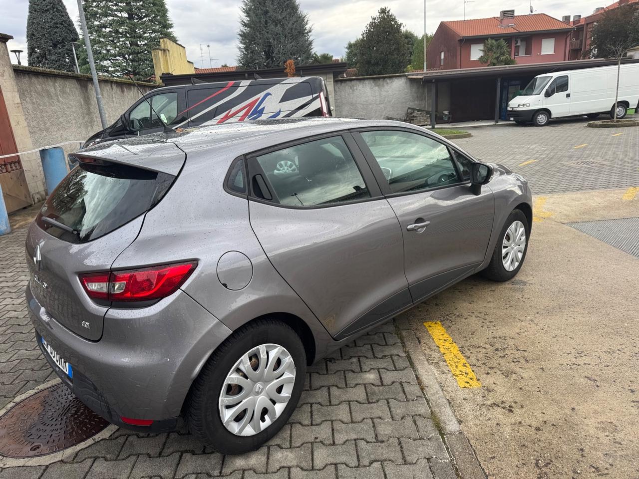 Renault Clio Sporter 1.5 dCi 75CV neopatentati
