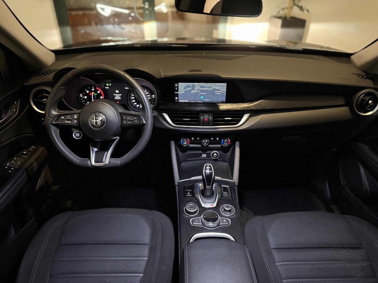 Alfa Romeo Stelvio 2.2 Turbodiesel 160 CV AT8 RWD Business