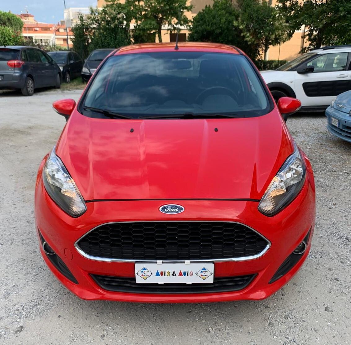 Ford Fiesta 1.4 5 porte Bz.- GPL Black & White Edition