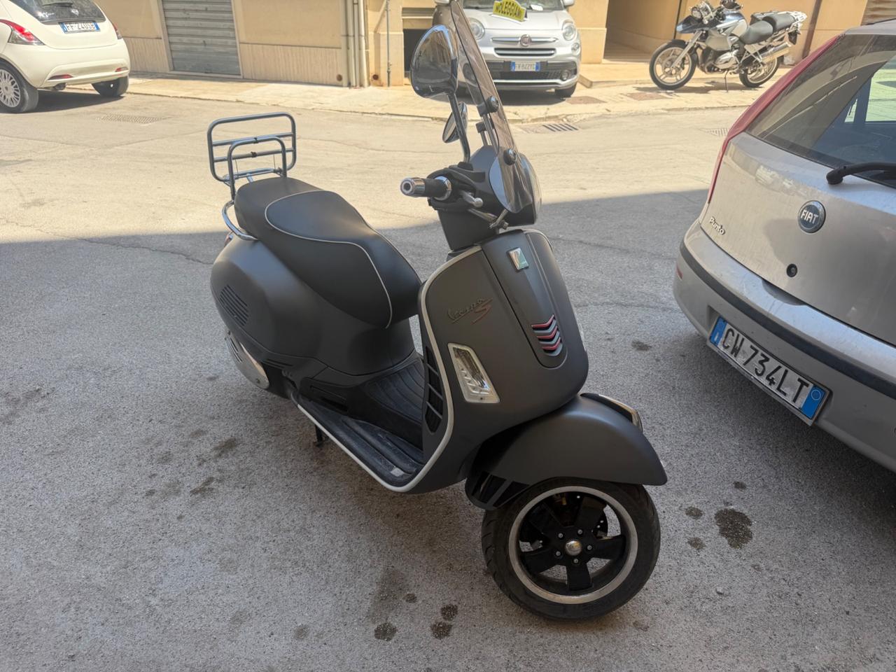 Piaggio Vespa 300 GTS S