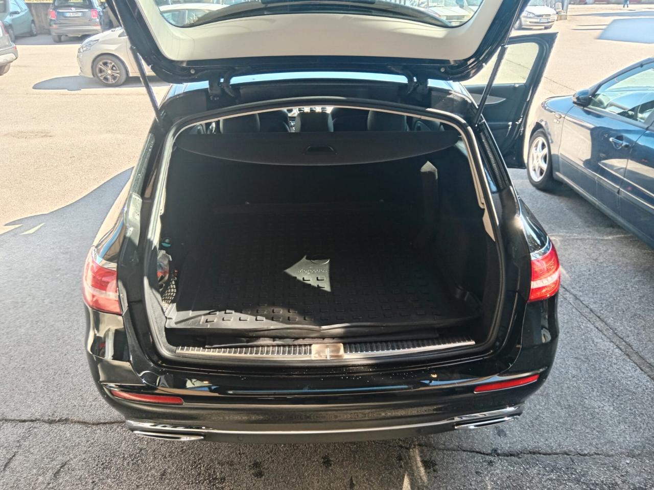 Mercedes-benz E 220 d S.W. 4Matic Auto Sport
