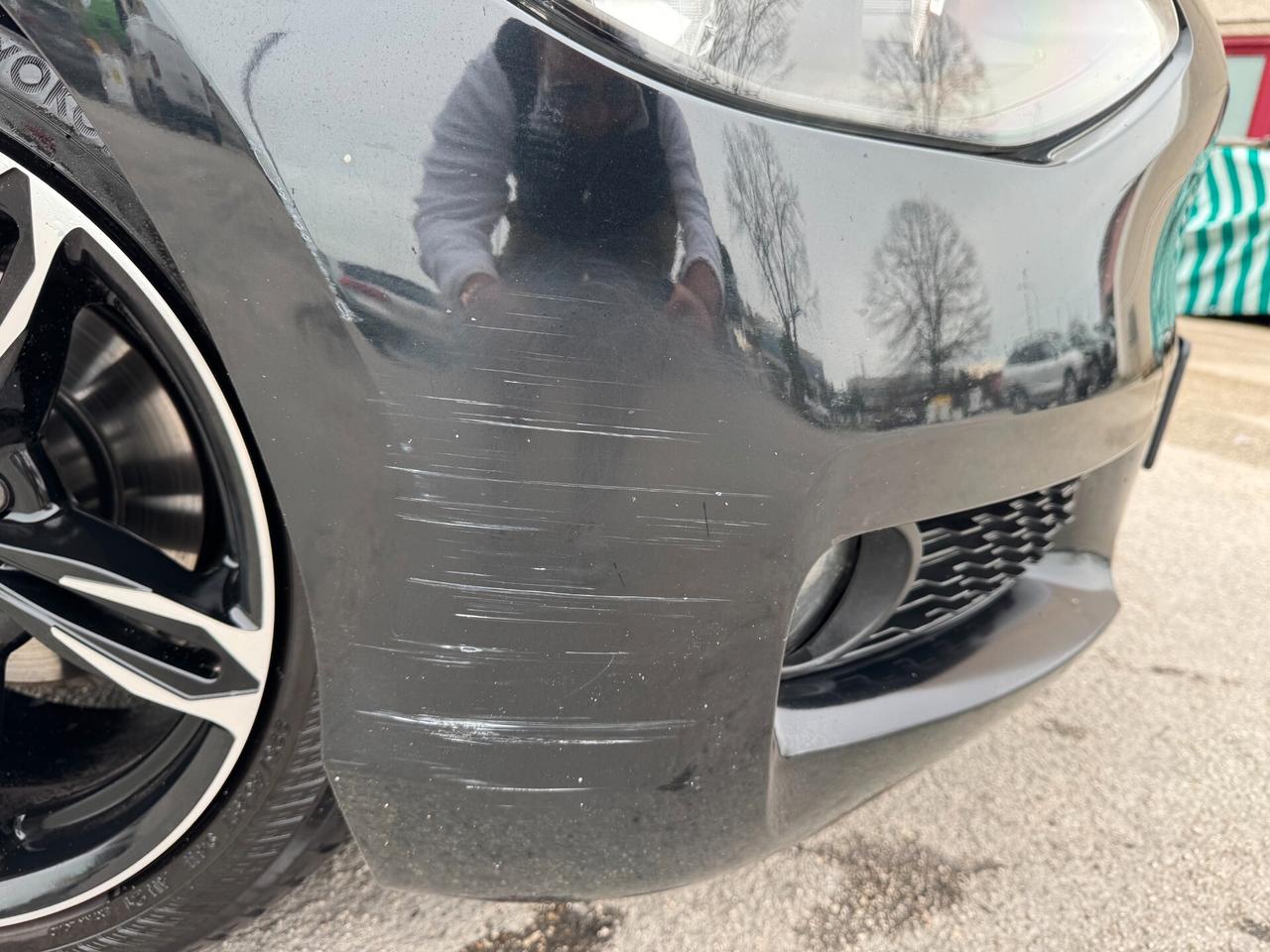 Bmw 118 118d 5p. Urban