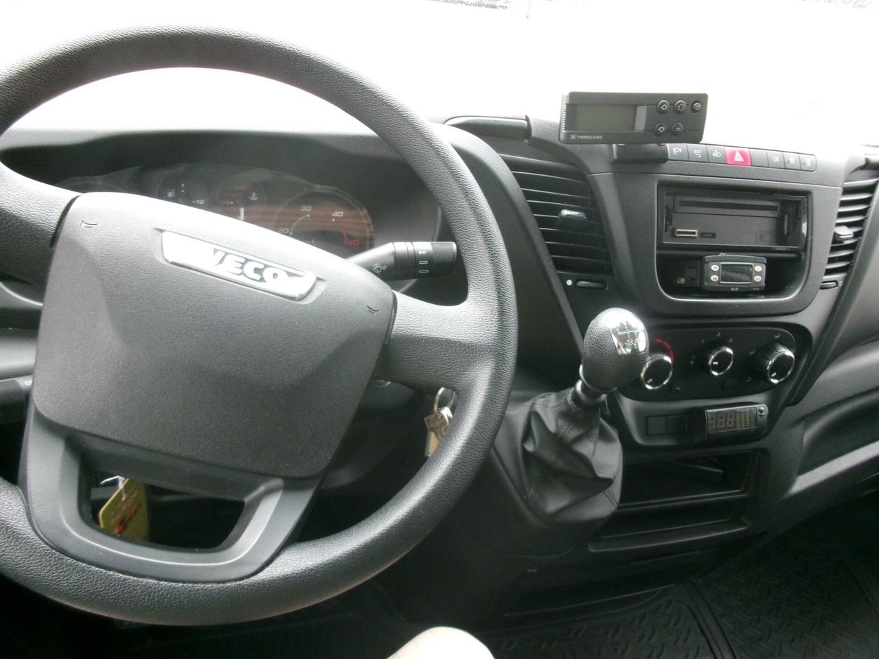 Iveco Daily 35C15 3000 150CV E5 FRIGO ATP FRCX -20° 12/2028 7 PEDANE