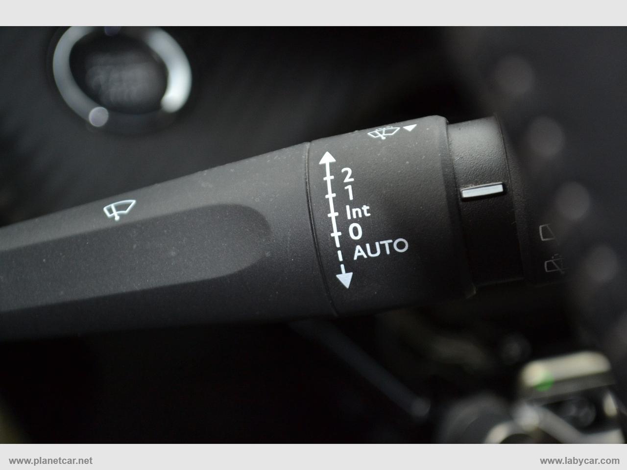 PEUGEOT 2008 BlueHDi 110 S&S Allure Pack