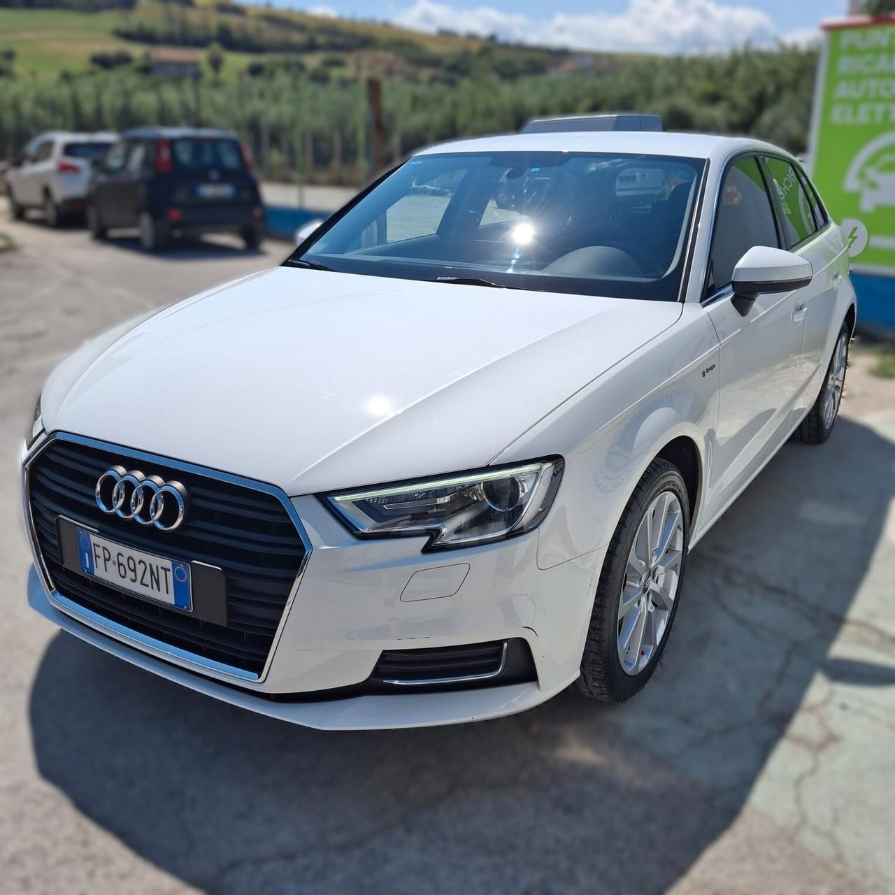 Audi A3 SPB 1.4 TFSI g-tron Business