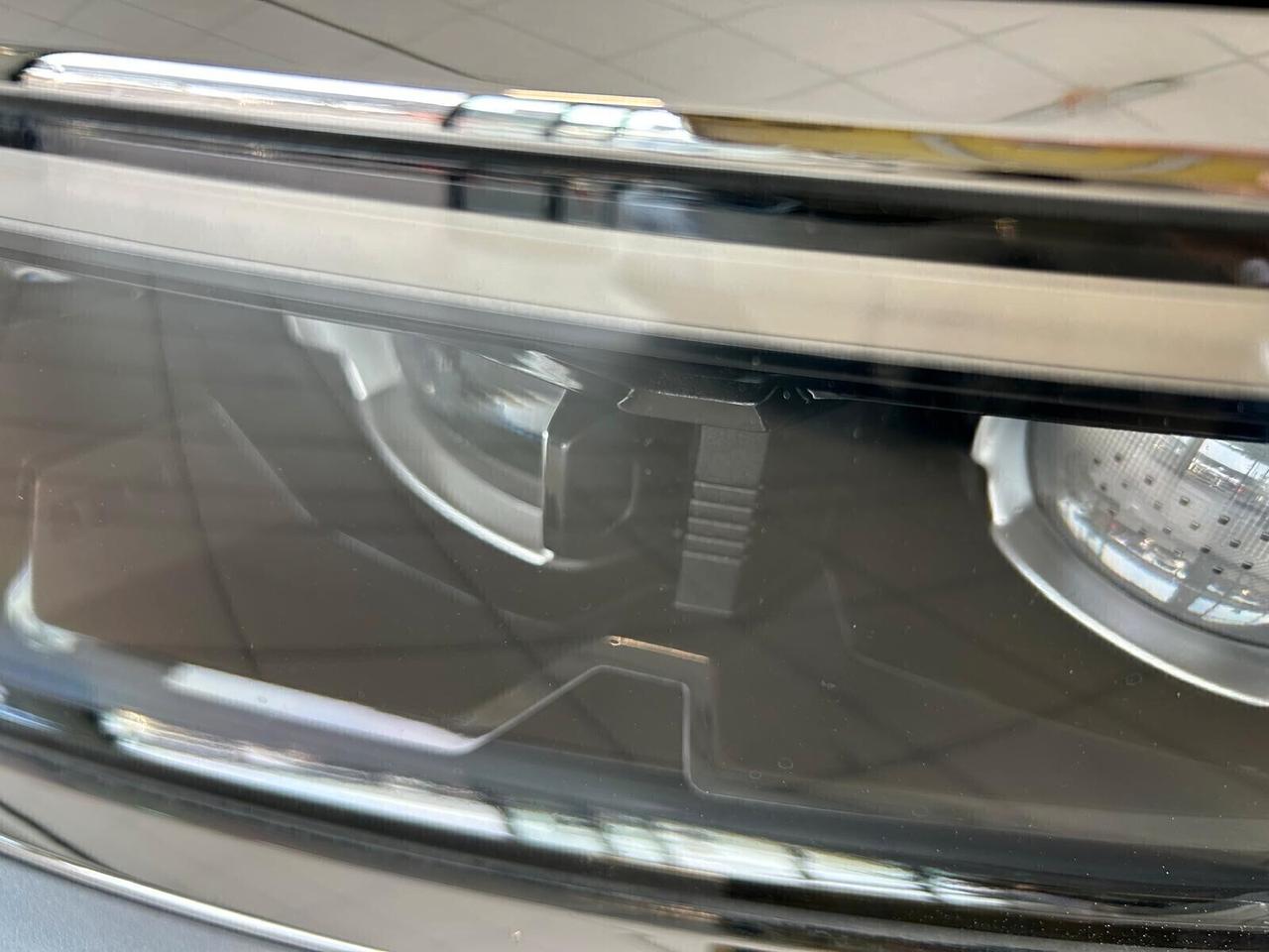 Opel Grandland BUSINESS ELEGANCE 1.5 diesel Ecotec aut. SPOTICAR