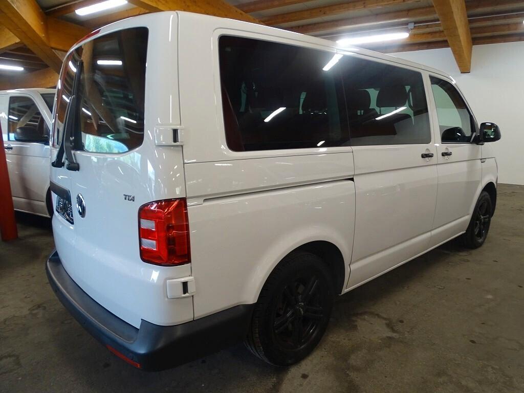 VW T6 Caravelle 2.0 TDI 9 posti Euro 6