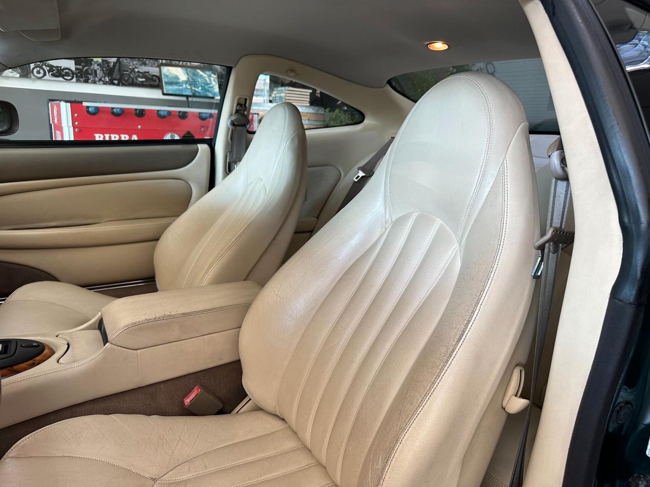 JAGUAR XK8 COUPE' UNICOPROP. PARI AL NUOVO ISCRITTO ASI