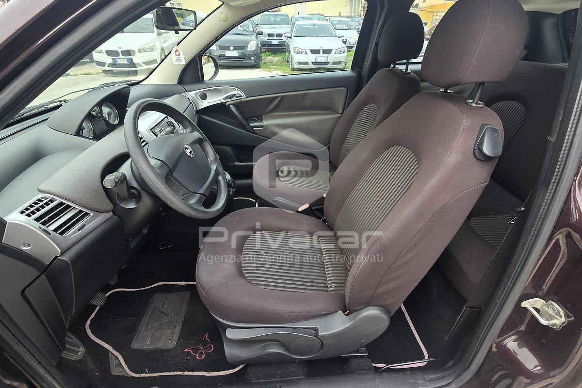 LANCIA Ypsilon 1.2 Oro