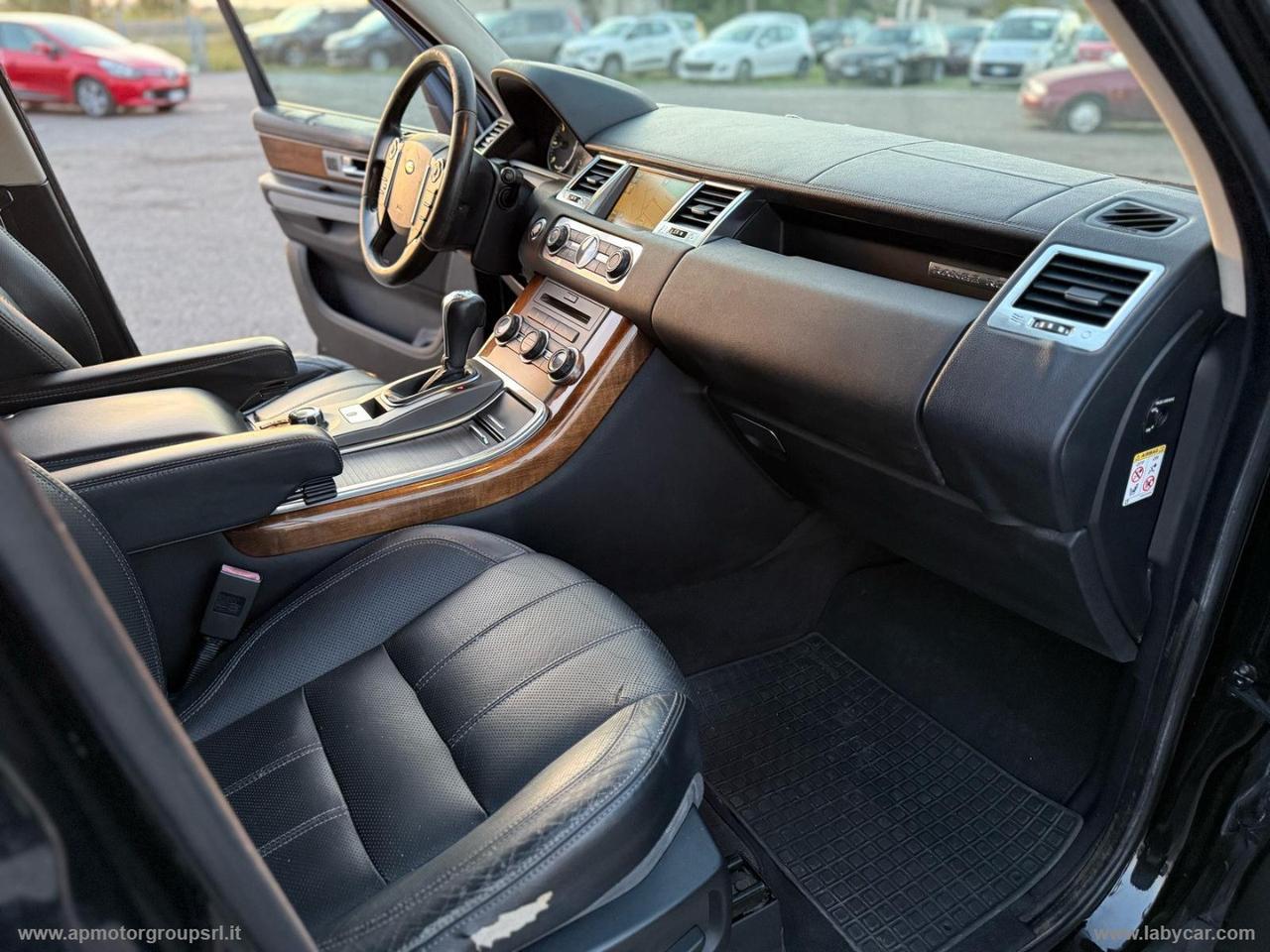 LAND ROVER Range Rover 3.0 SPORT SDV6 HSE