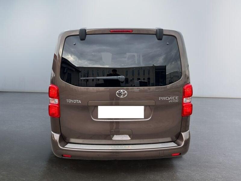 Toyota Proace Verso 2.0D 144Cv M/T L2 Executive 8 p.