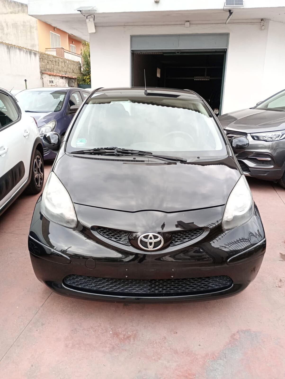 Toyota Aygo 1.0 12V VVT-i 5 porte