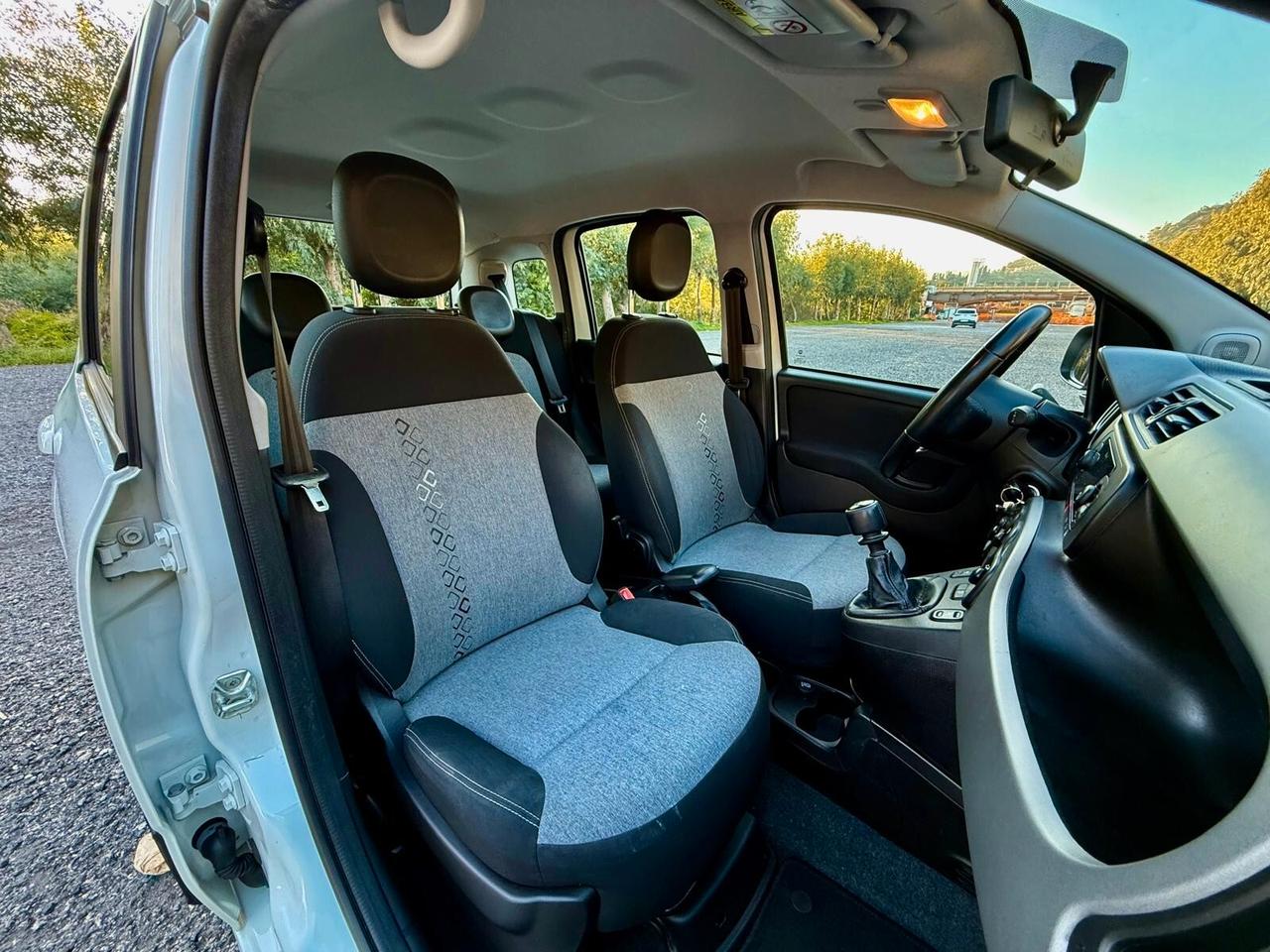 FIAT PANDA 1.2 LOUNGE UNI PROPRIETARIO