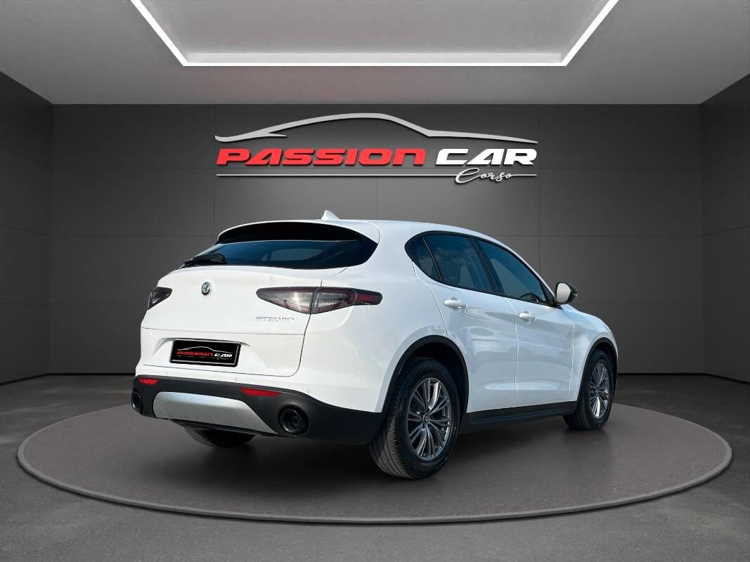 Alfa Romeo Stelvio 2.2 t Super rwd 160cv auto