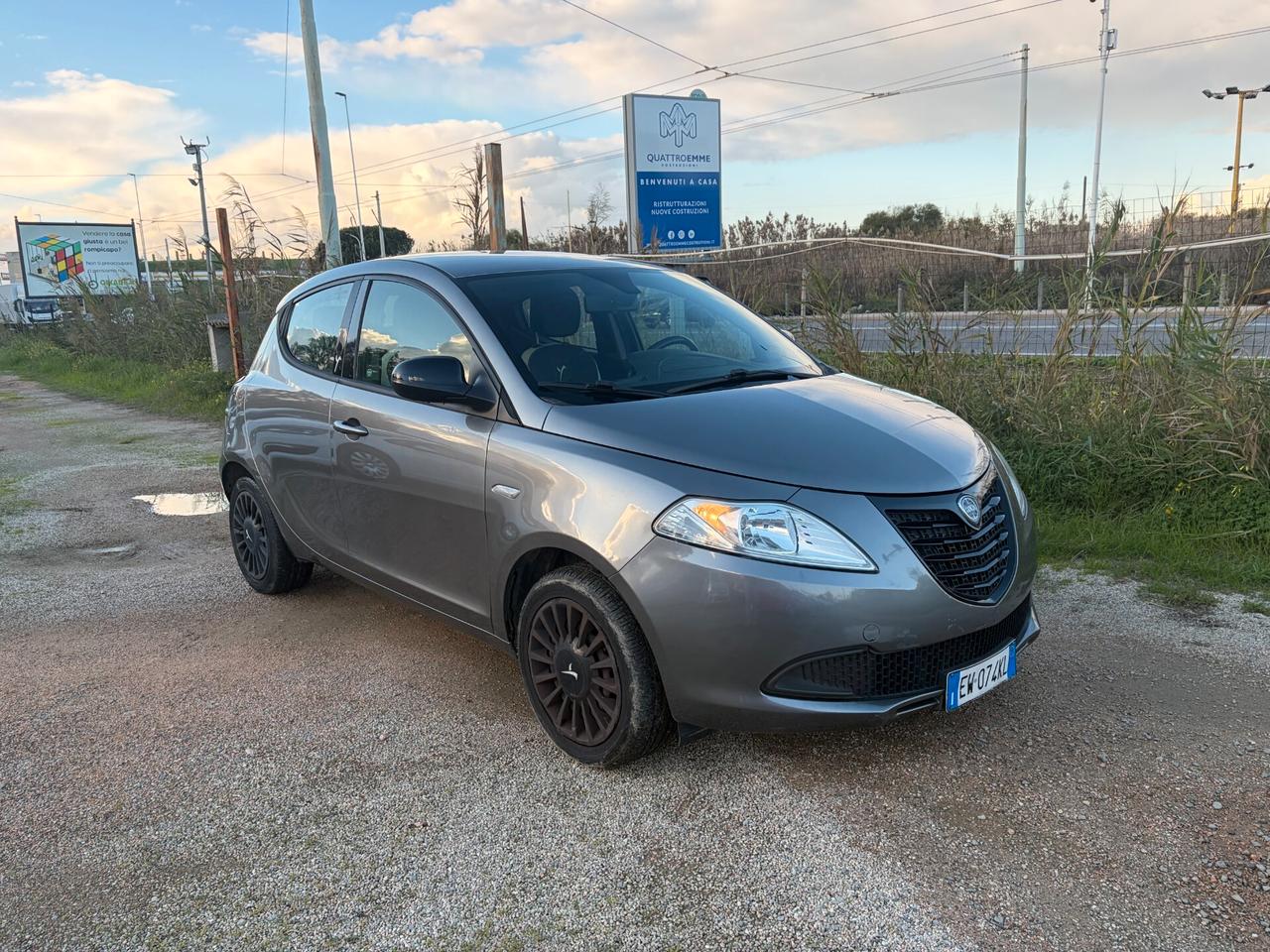 LANCIA YPSILON 1.2 69CV 77.000 KM ANNO 2014