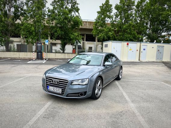 Audi A8 3.0 TDI 250 CV quattro tiptronic Full Optional Garanzia Officiale