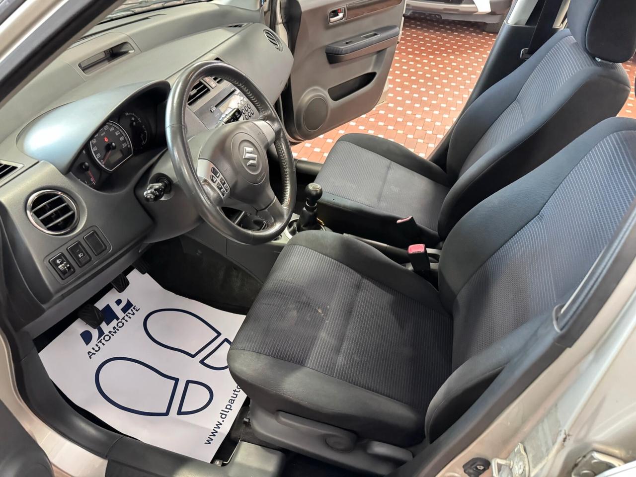 Suzuki Swift 1.3 4x4 5p. GL - UNICO PRORIETARIO