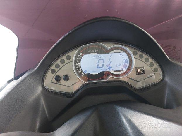 Kymco 300