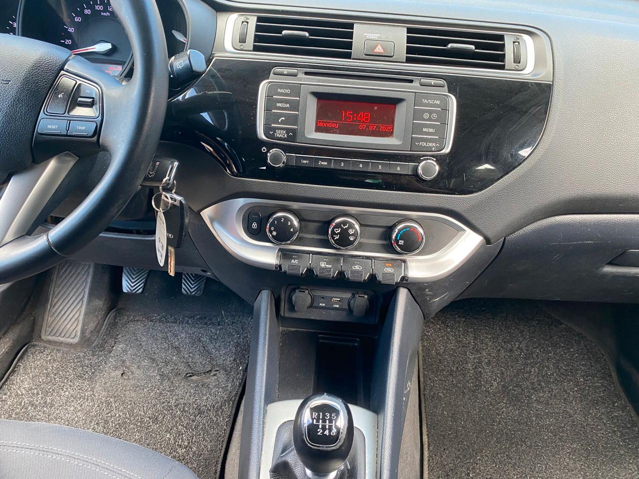 Kia Rio 1.1 CRDi diesel 75cv euro6 restyling 2016