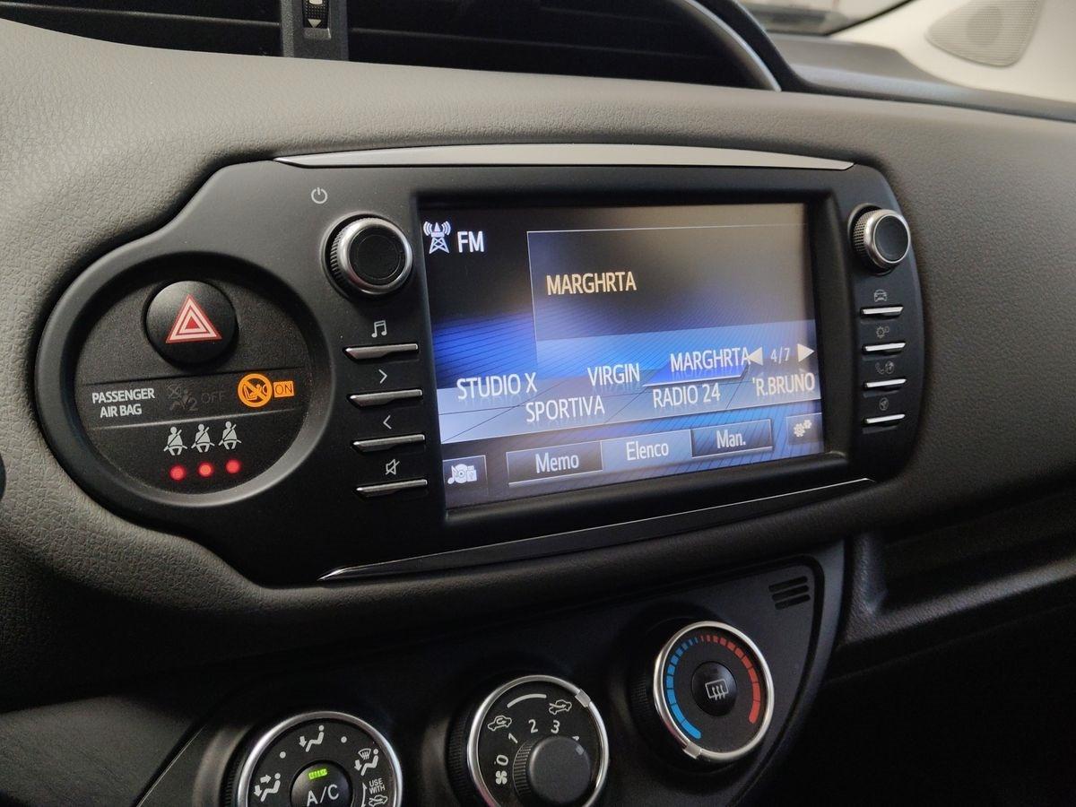 TOYOTA Yaris III 2017 - Yaris 5p 1.0 Active