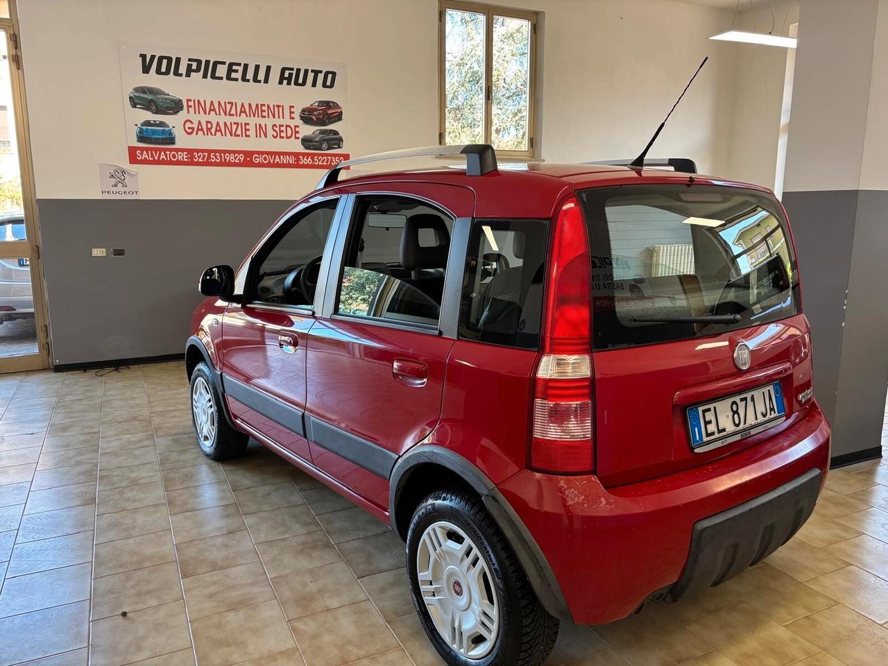 FIAT PANDA CLIMPING ANNO 2012 BZ METANO ADATTA NEOPATENTATI KM 123 MILA