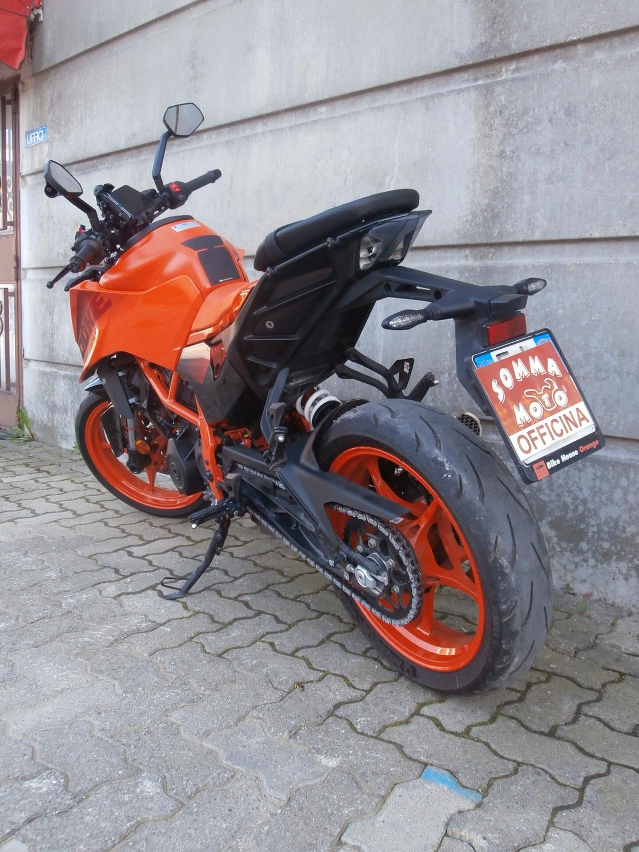 Ktm 390 Duke (2024 - 25) pasaggio incluso
