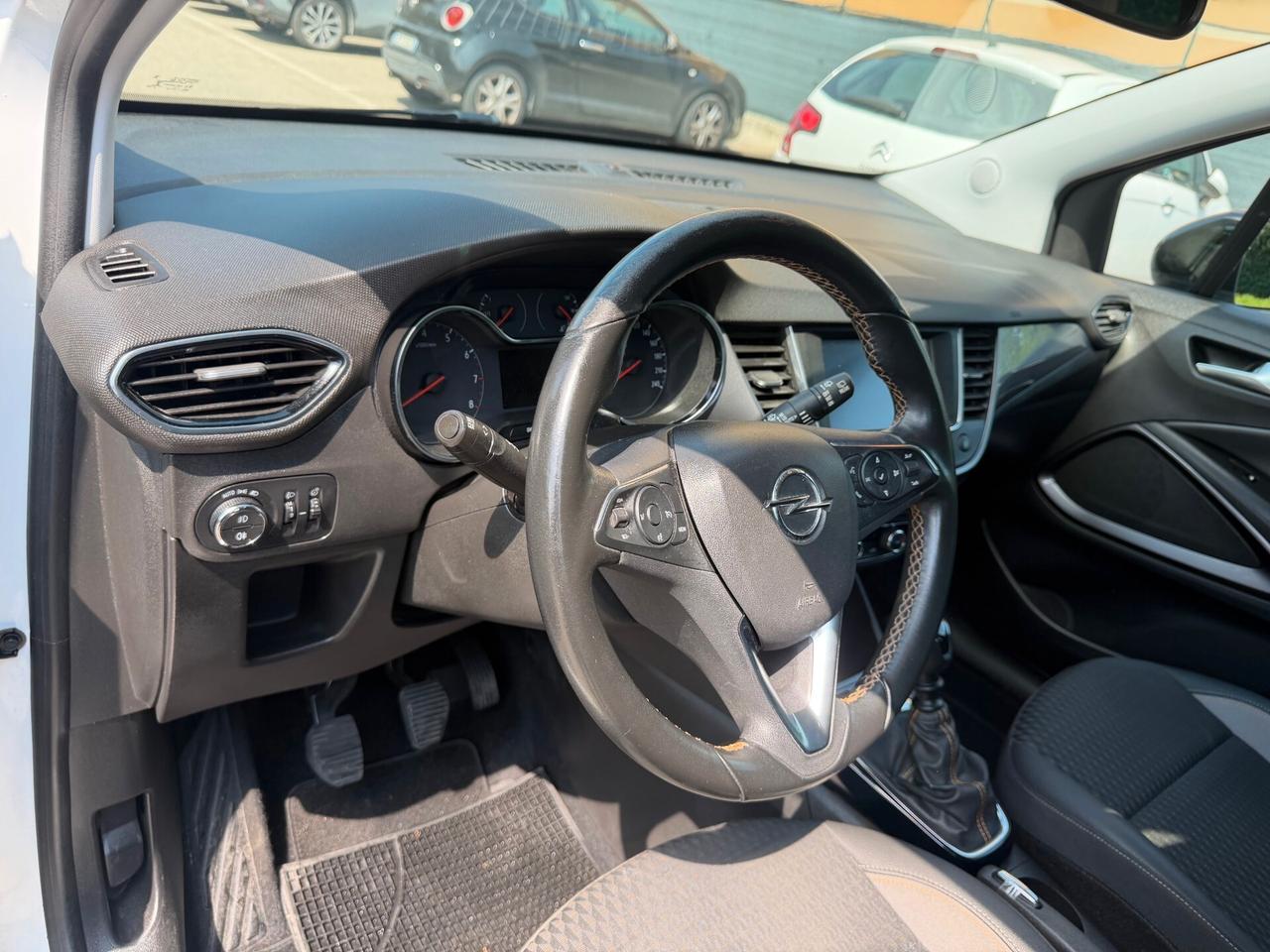Opel Crossland X 1.2 Gpl - NEOP. - 12 MESI DI GARANZIA -