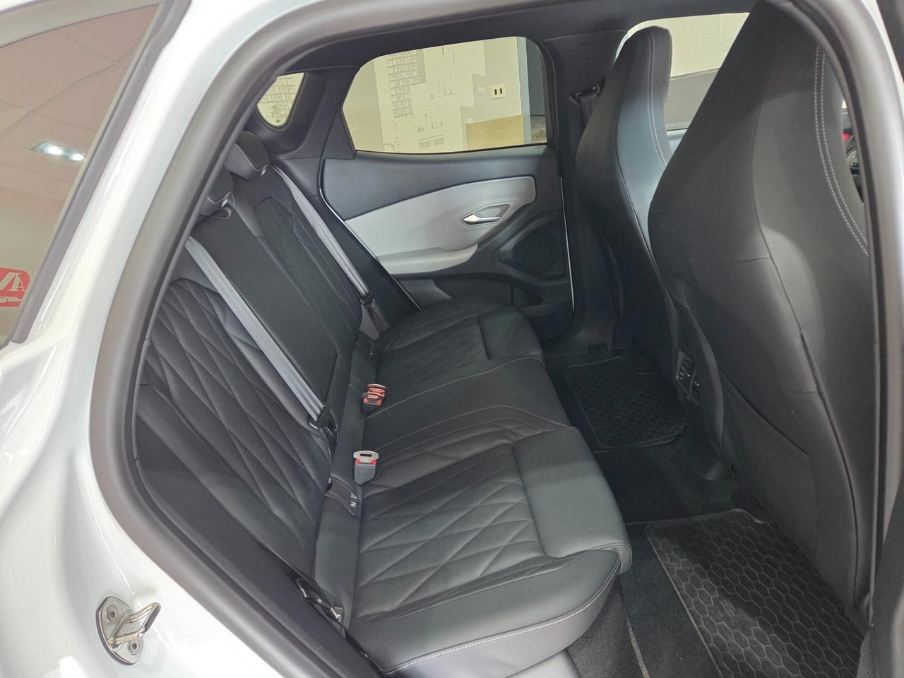 Ford Capri extended range premium rwd