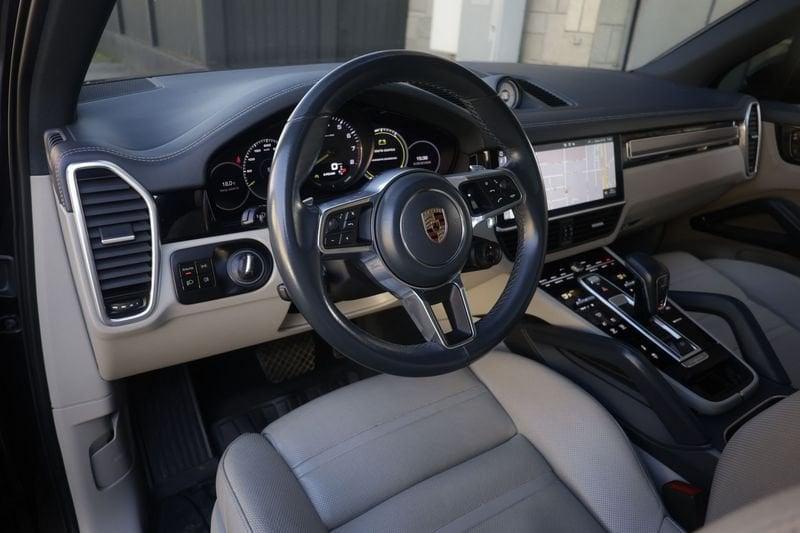 Porsche Cayenne 3.0 V6 E-Hybrid Tetto Panoramico Unicoproprietario