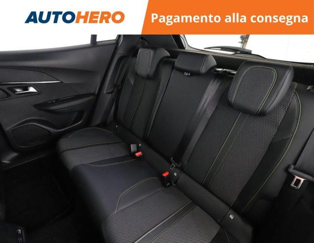 PEUGEOT 2008 Hybrid 136 e-DCS6 GT