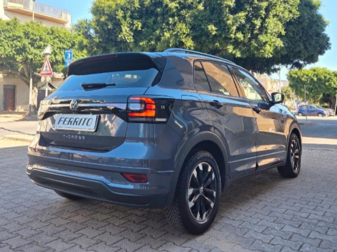 Volkswagen T-Cross 1.0 TSI 110 CV Sport