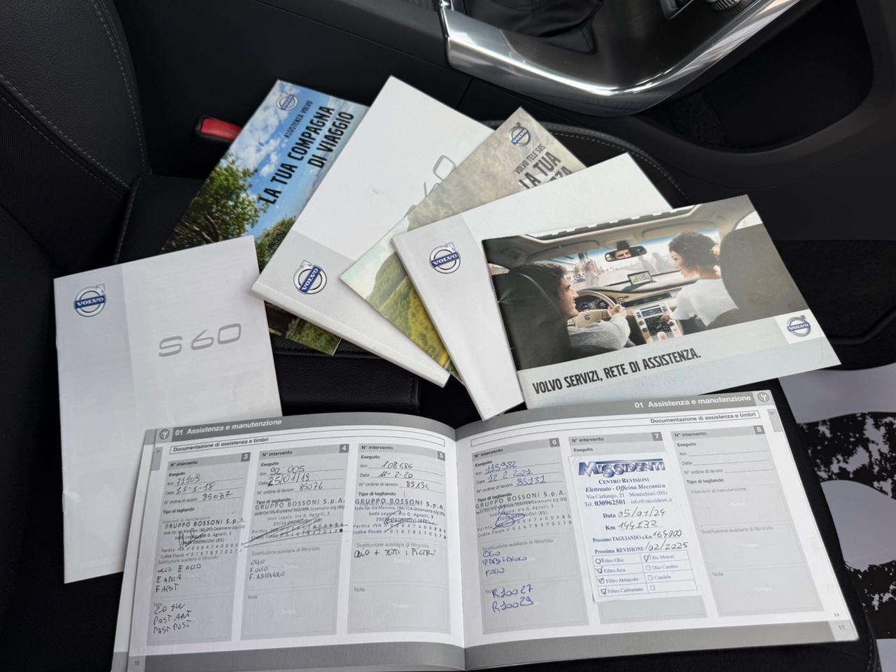 Volvo S60 D4 R-design UNICO TOP
