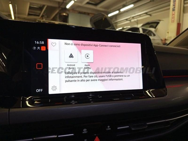 Volkswagen Golf VIII 2020 1.5 etsi evo Style 130cv dsg