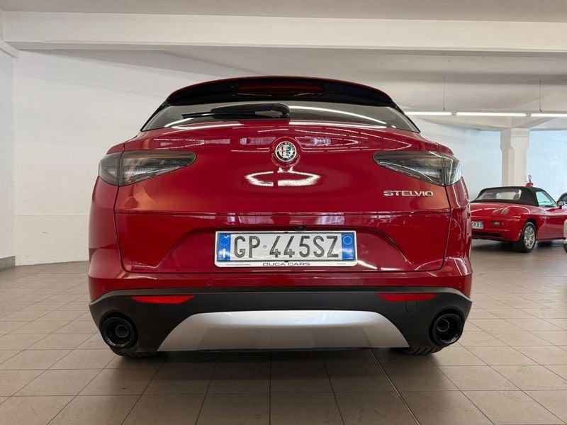 Alfa Romeo Stelvio 2.2 Turbodiesel 160 CV AT8 RWD Super