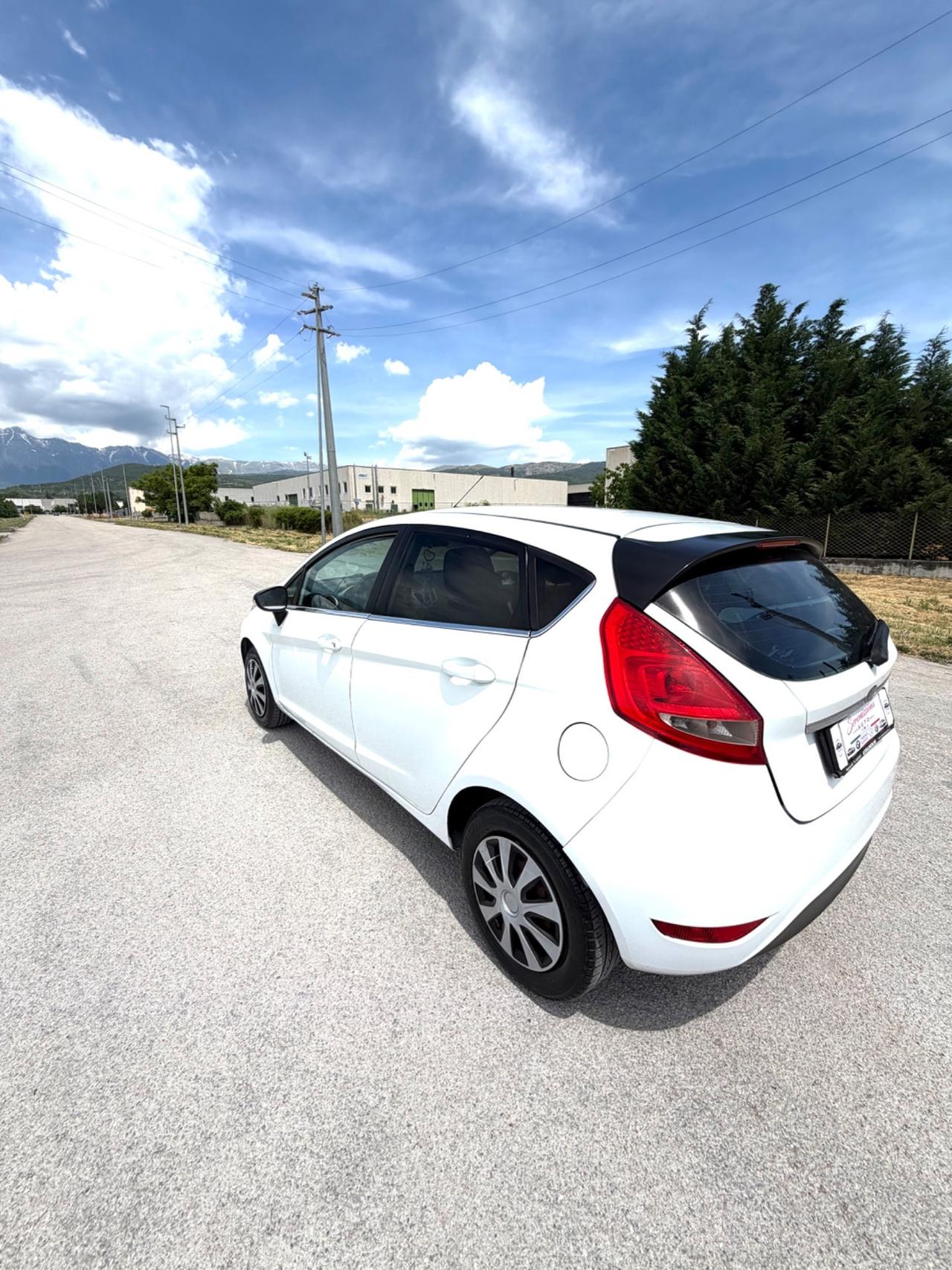 Ford Fiesta 1.4 TDCi 5p. Titanium