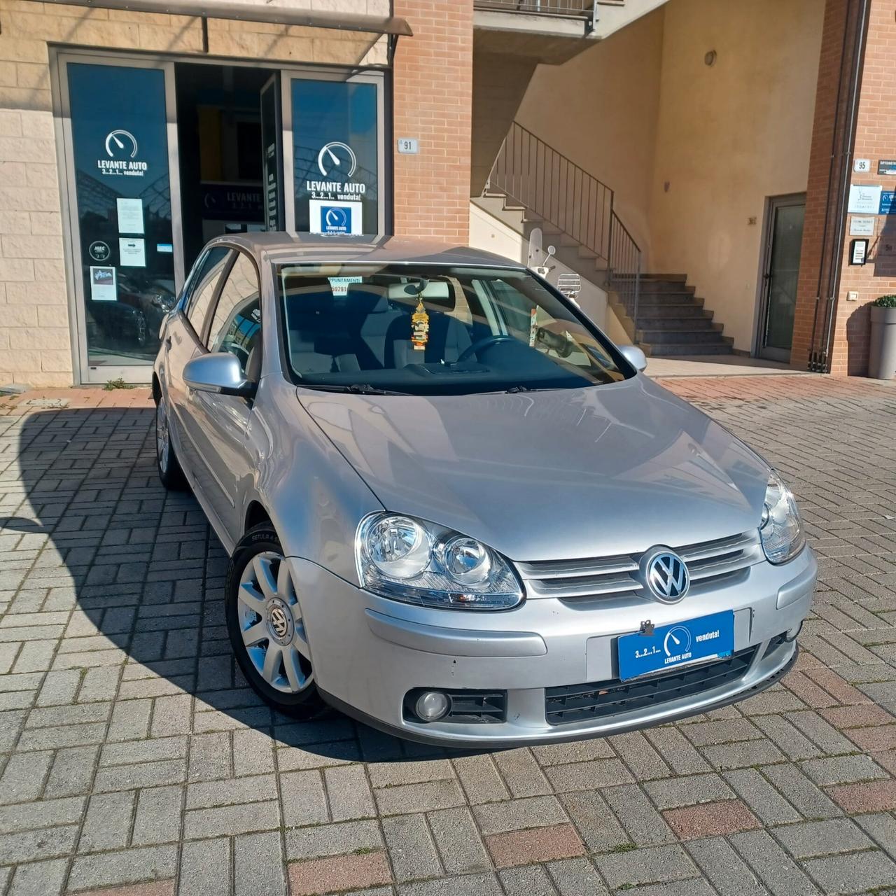 196.118KM GOLF 5 2.0 TDI UNICO PROPRIETARIO