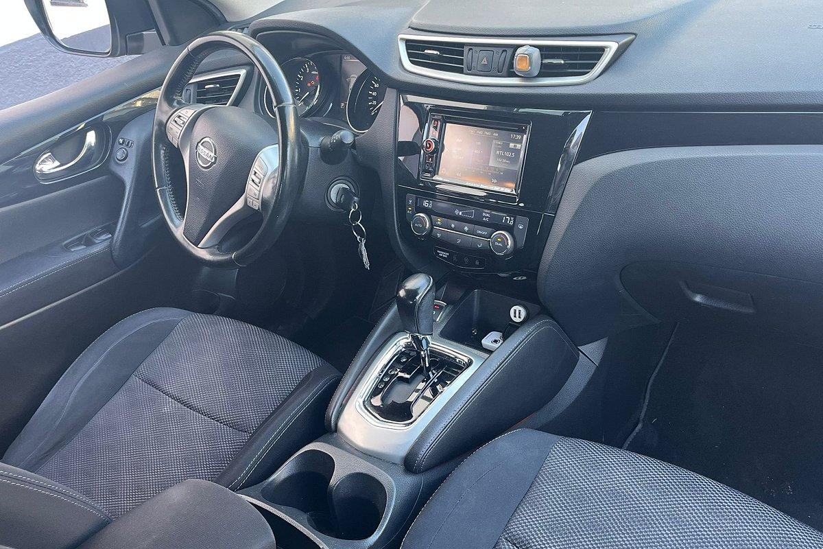 NISSAN Qashqai 1.2 DIG-T Acenta